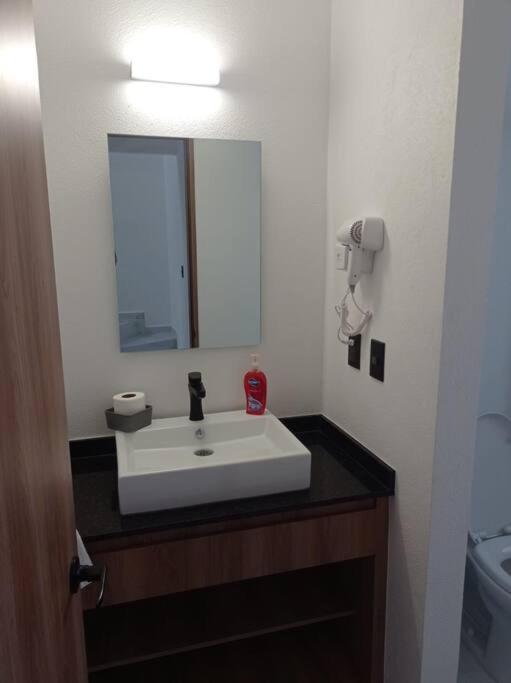 Villa Casa Queretaro Facturamos Miranda Esterno foto